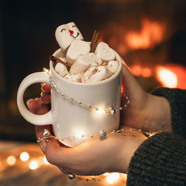 Embrace the Magic of Autumn: Cozy Nights, Hot Cocoa, and More